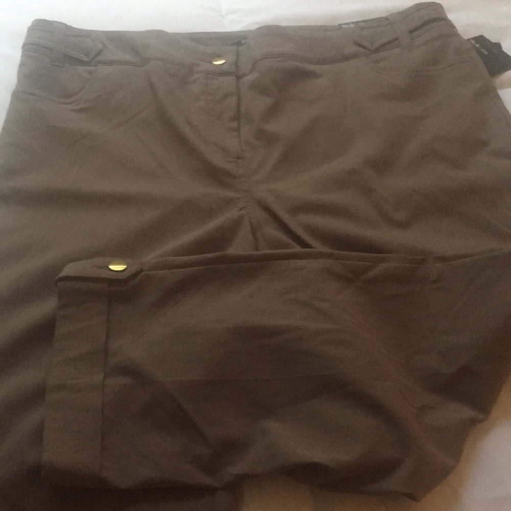 Style & Co Brown Capris Lightweight Comfort